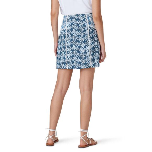 Slate & Willow Sz 6 Blue Floral Embroidered Denim A-Line Mini Skirt - Picture 2 of 6